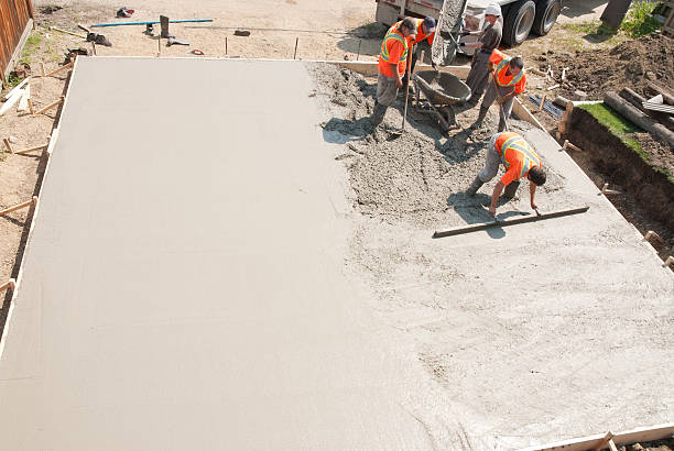 Best Residential Concrete Services  in Oakland, FL